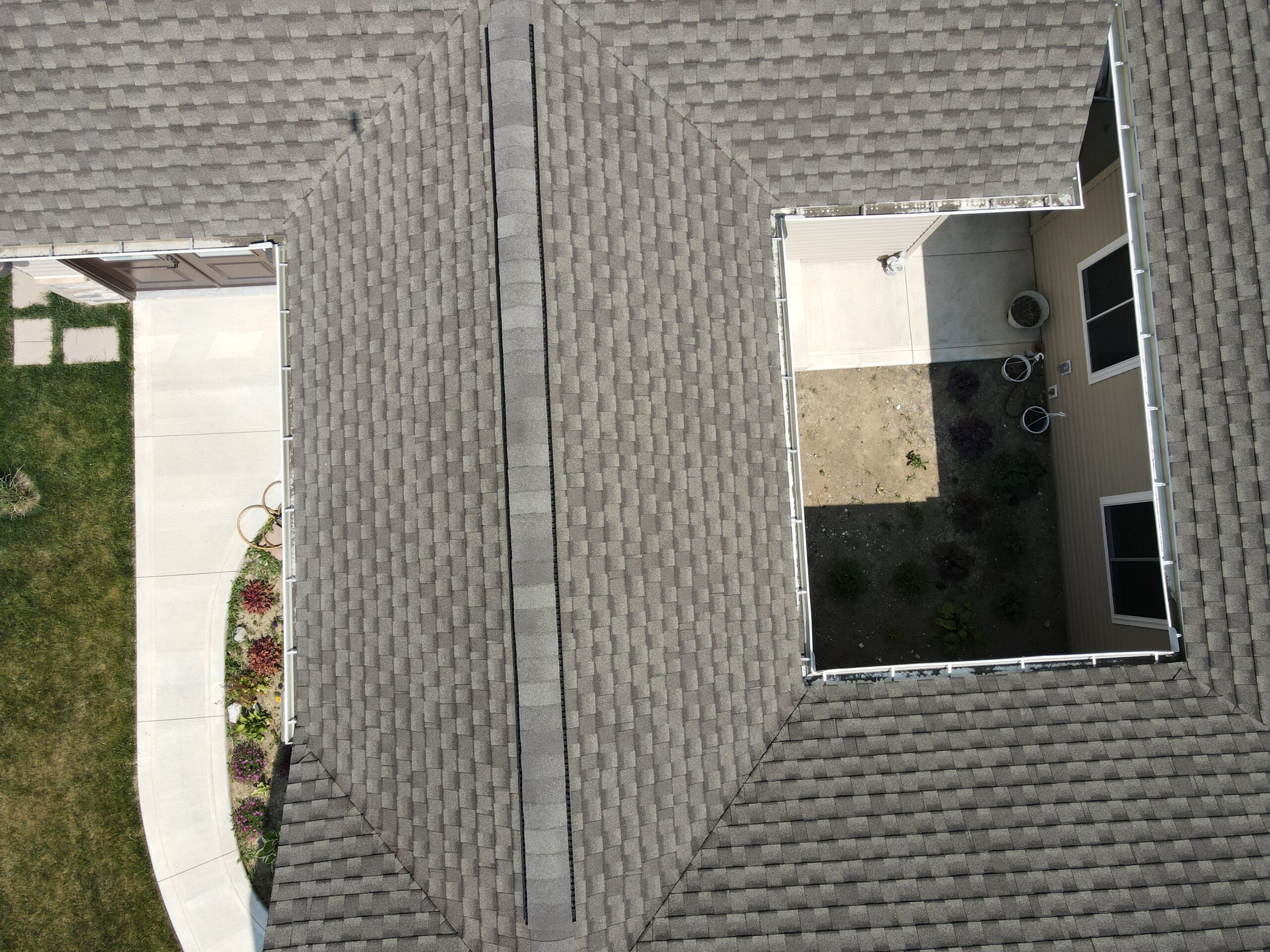 Residential roofing services in Hilliard OH home